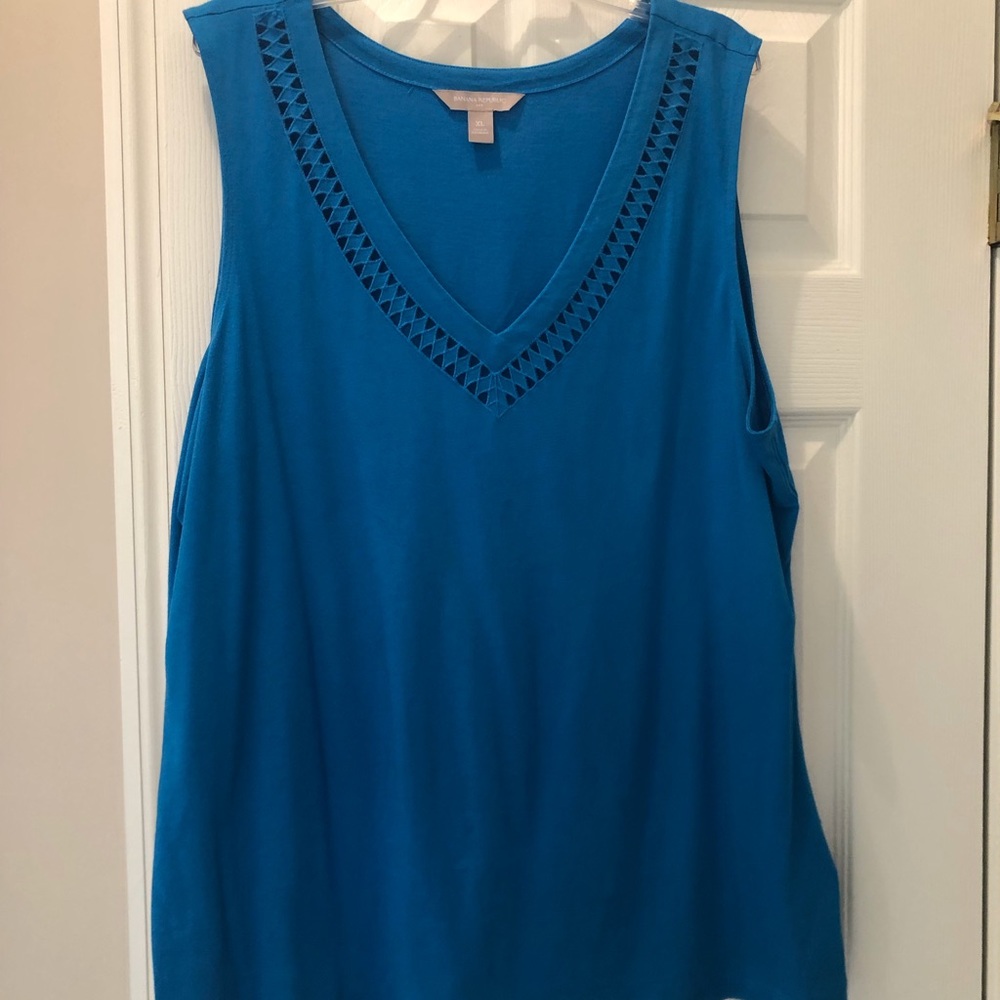 Richly Colored V -Neck Top